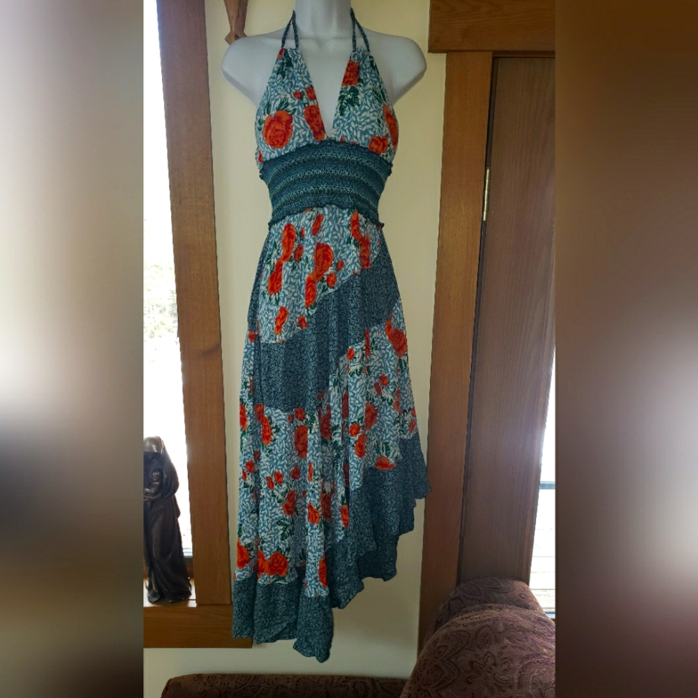Free People Floral Halter Dress / Skirt CONVERTIBLE. Very Well Made. XS 2 NWOT